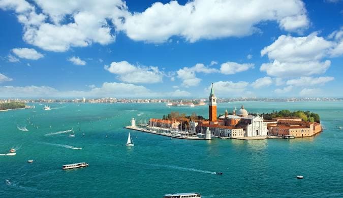 Mysteries and Villages of the Southern Lagoon: Malamocco, Lido & Poveglia Tour